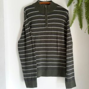 Unisex knit long sleeve crew neck top, L/G. Zipper